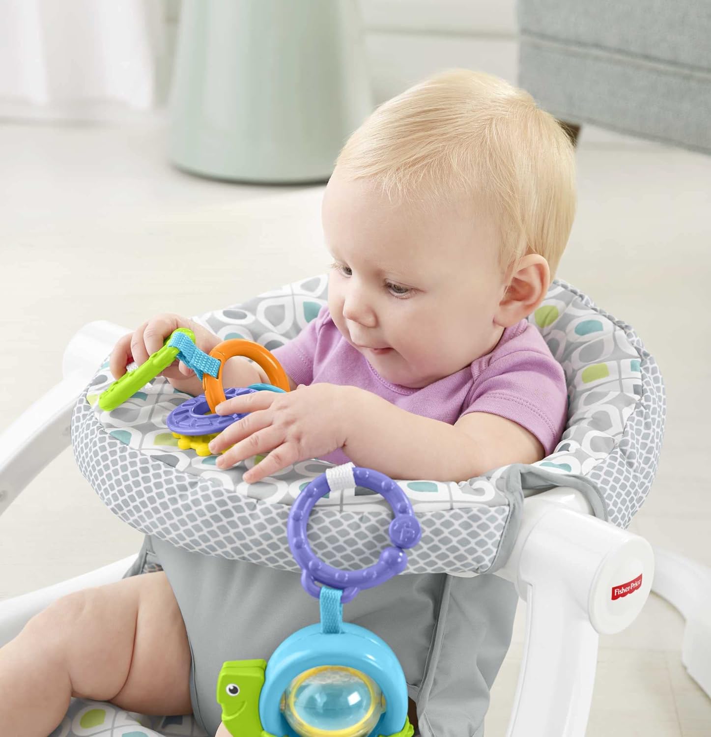Fisher-Price Portable Baby Chair, Sit-Me-Up Floor Seat with 2 Removable Toys & Washable Seat Pad, Honeycomb [ Exclusive] - Image 4